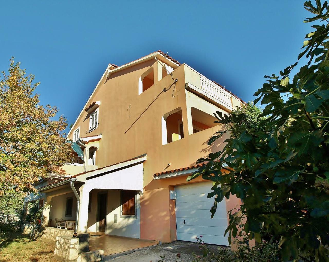 Feniks Apartmani Лопар Екстериор снимка
